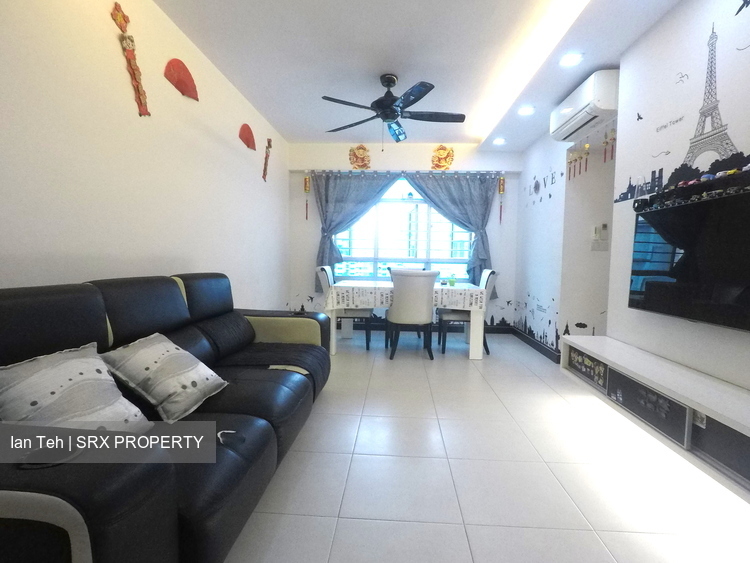 Choa Chu Kang Street 52 thumbnail photo